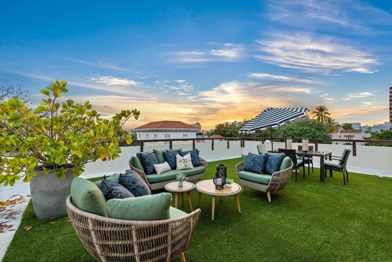 Hidden Gem In Miramar- Power Generator- Parking Apartamento San Juan Exterior foto