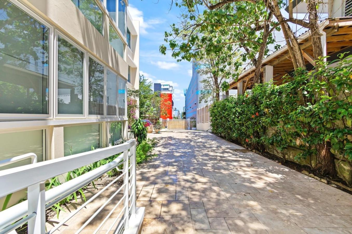 Hidden Gem In Miramar- Power Generator- Parking Apartamento San Juan Exterior foto